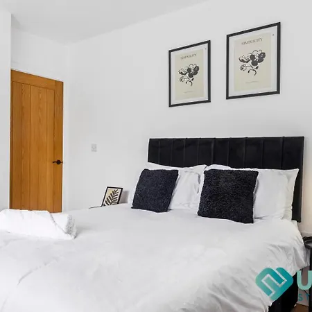 Bright 4-Bed Home - Close To City Hospital, Sherwood, Qmc & Quick Access To Nottingham City Centre Exterior foto