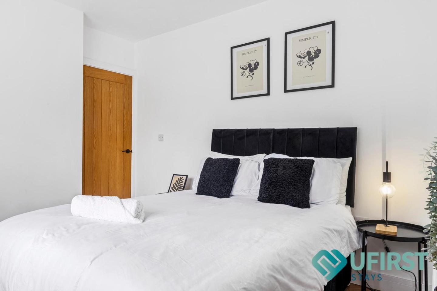 Bright 4-Bed Home - Close To City Hospital, Sherwood, Qmc & Quick Access To Nottingham City Centre