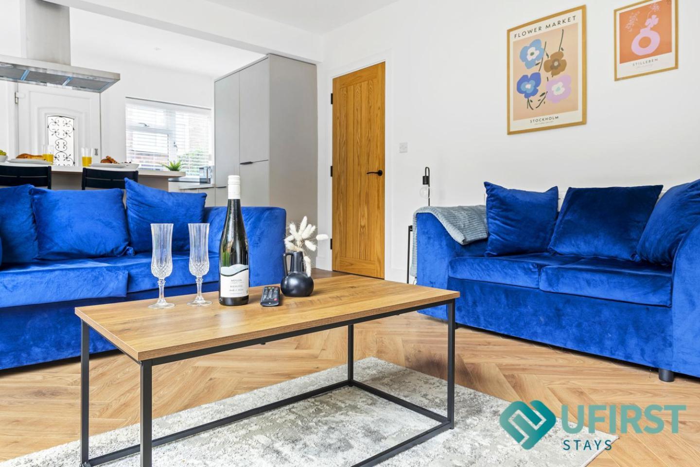 Bright 4-Bed Home - Close To City Hospital, Sherwood, Qmc & Quick Access To Nottingham City Centre Apartamento Nottingham