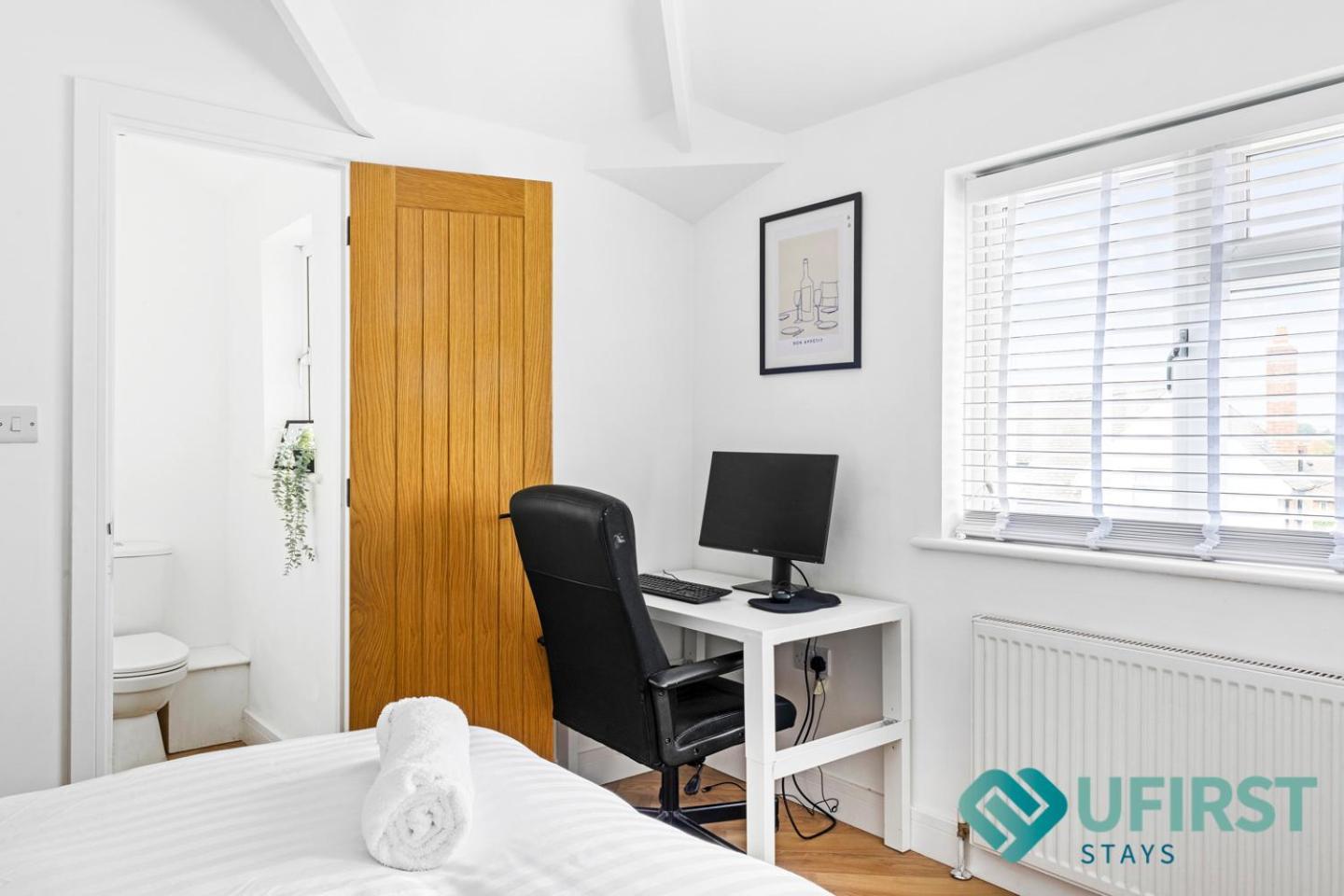 Apartamento Bright 4-Bed Home - Close To City Hospital, Sherwood, Qmc & Quick Access To Nottingham City Centre Nottingham